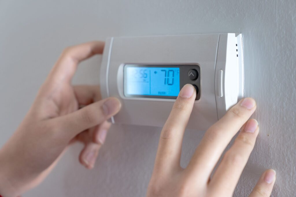 Choosing the Right HVAC System - BlogQR2.3